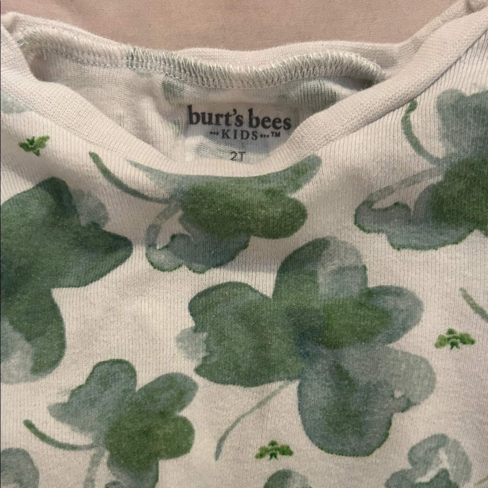 2 sets Burt's Bees PJs - Picture 3 of 3